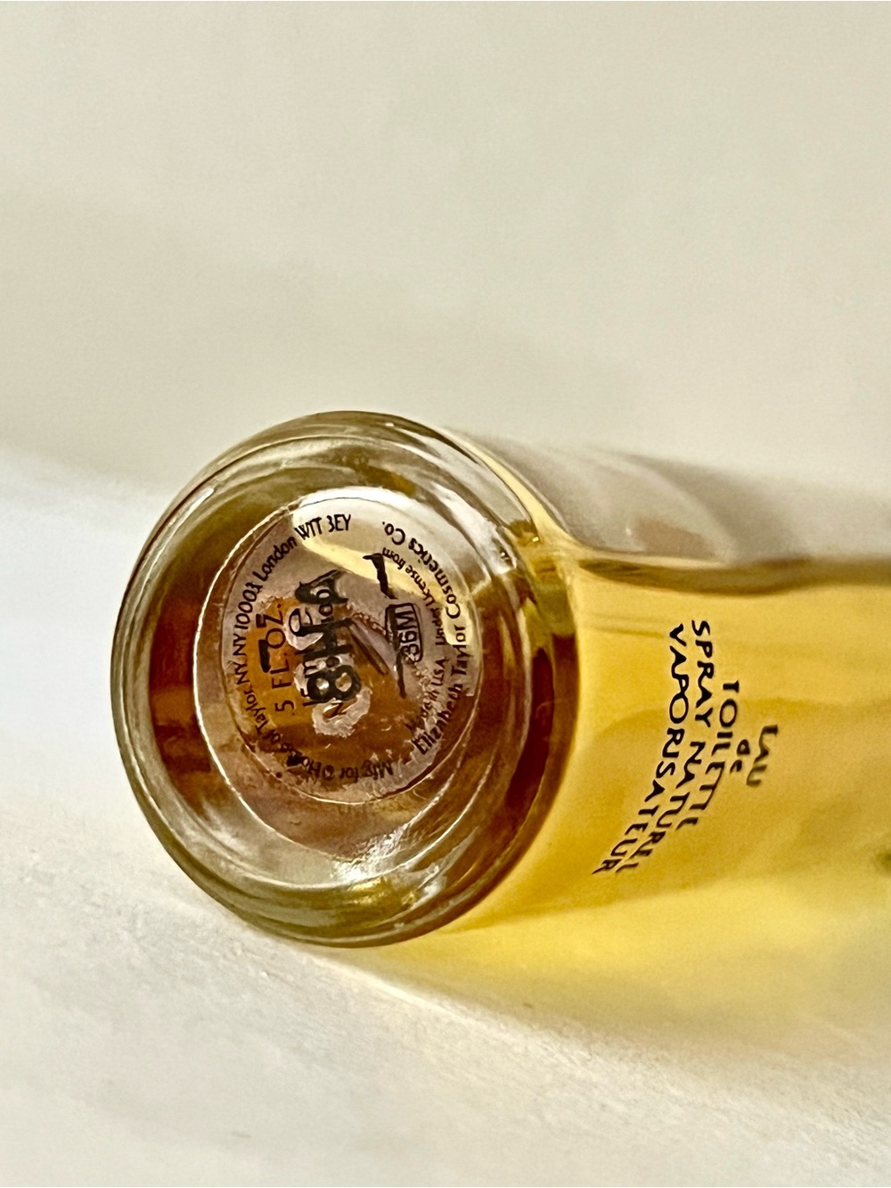 Elizabeth Taylor White Diamonds Eau de Toilette Spray 15ml 0.5oz New - Picture 5 of 5